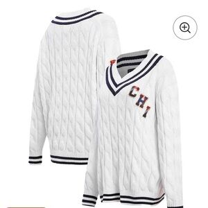 Women’s pro standard White Cable Knit Chicago bears V-Neck Sweater size medium